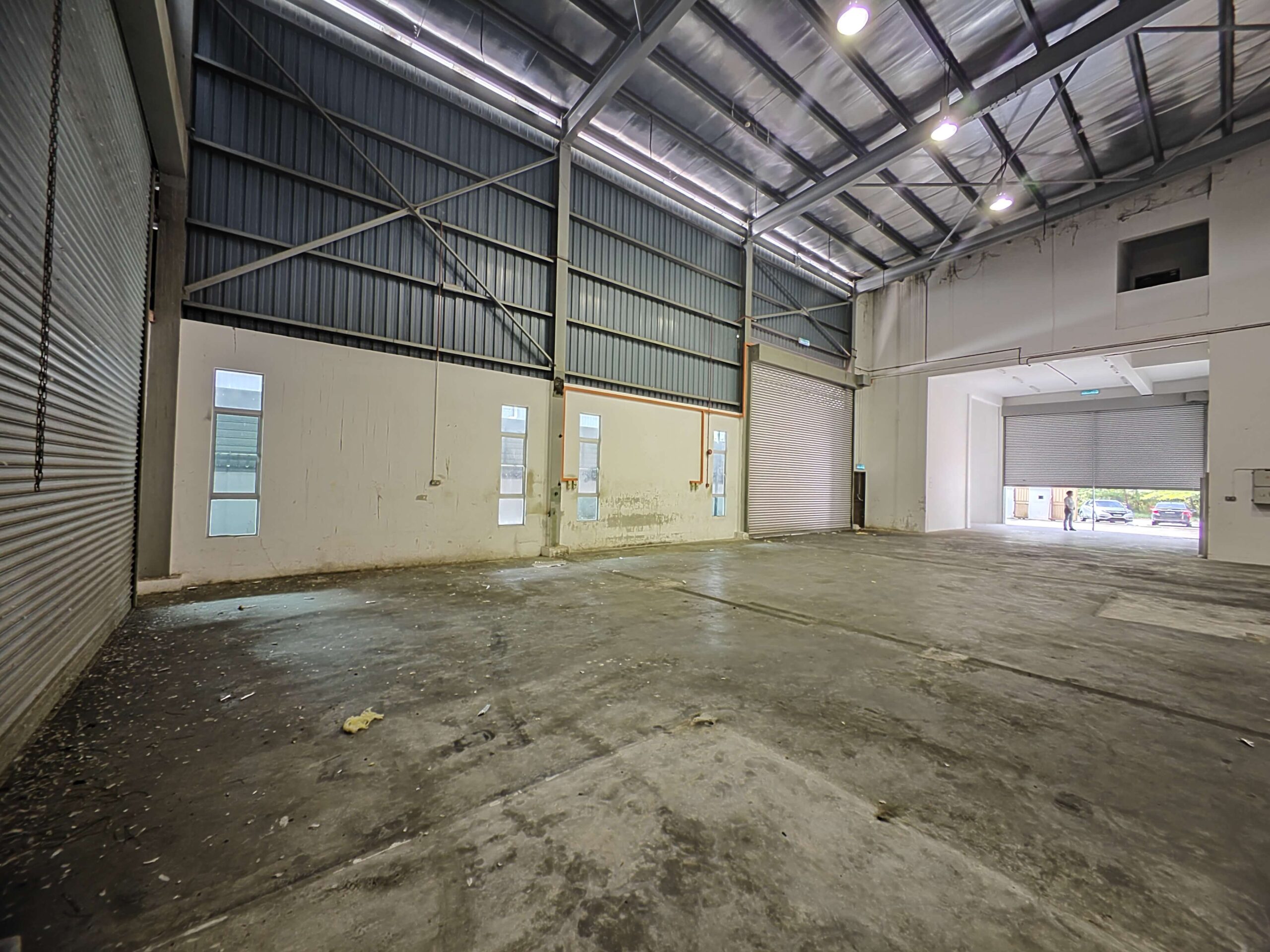 Villaraya Semenyih 2.5 Storey Semi D Factory